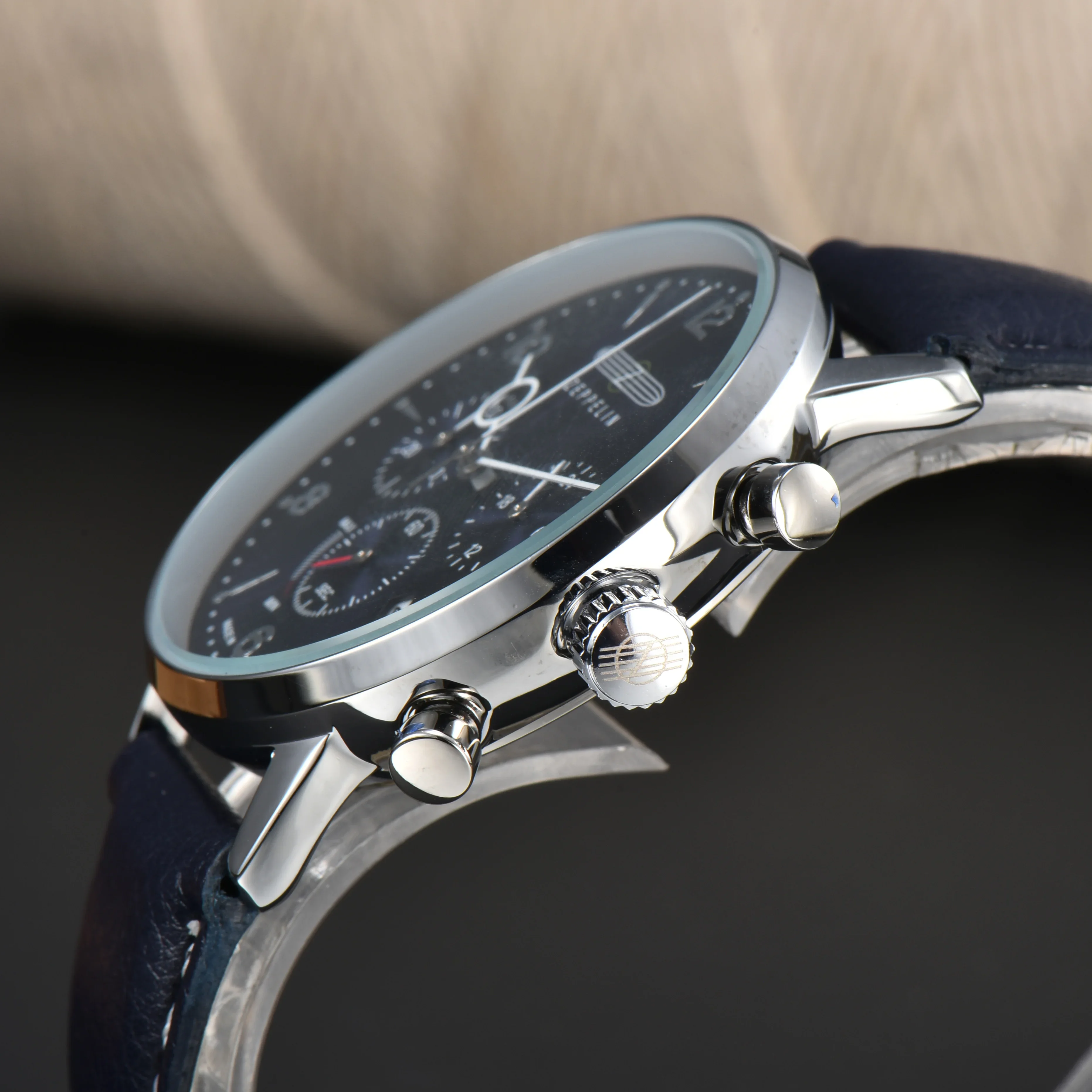 Reloj clásico de cuarzo ZEPPEL - Men'S Luxury Formal Wear reseña y precio